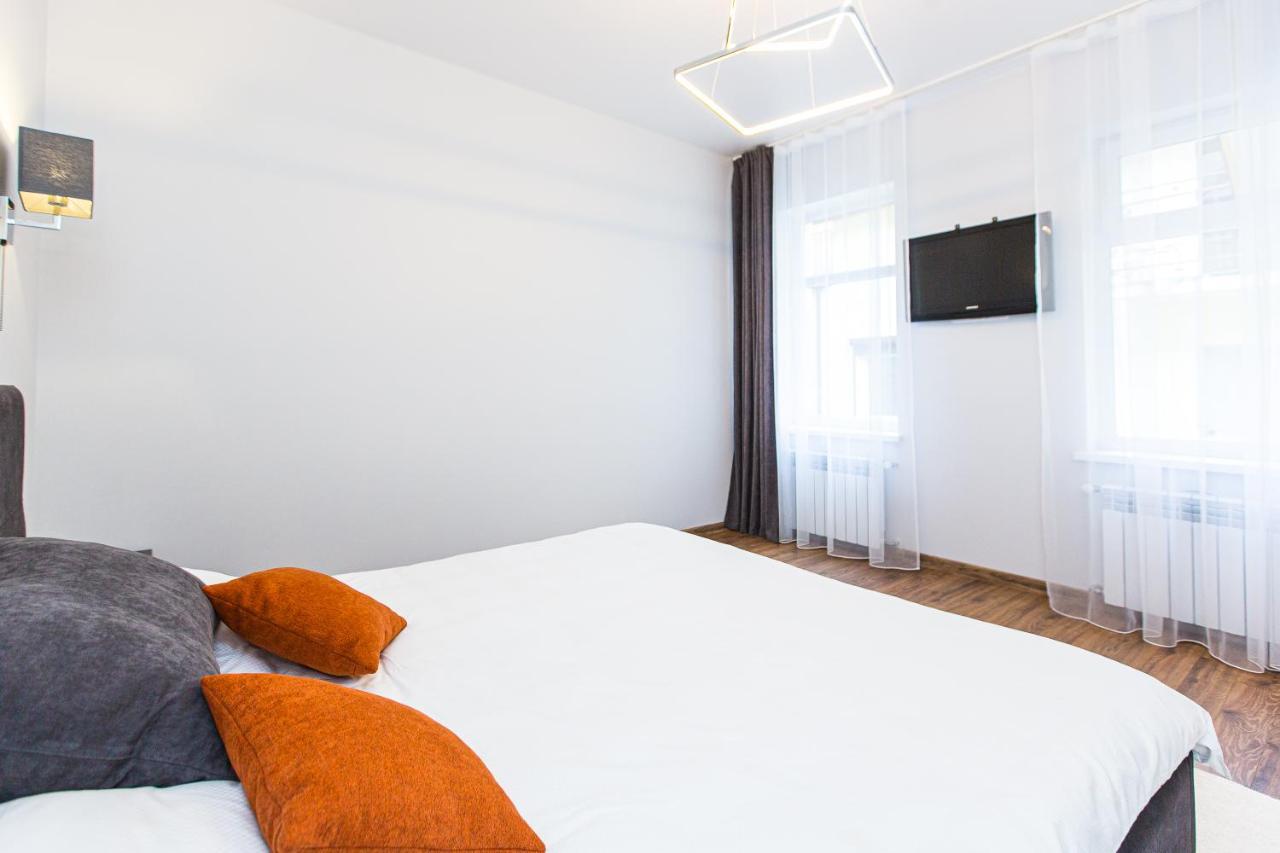 3 Vodna Apartment Лвив Екстериор снимка
