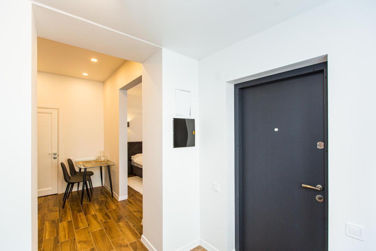3 Vodna Apartment Лвив Екстериор снимка