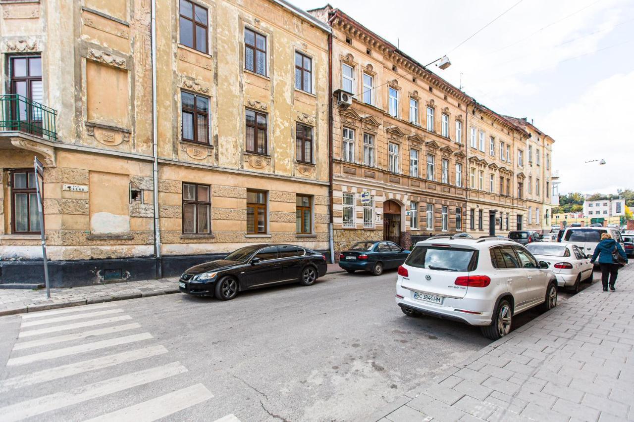 3 Vodna Apartment Лвив Екстериор снимка