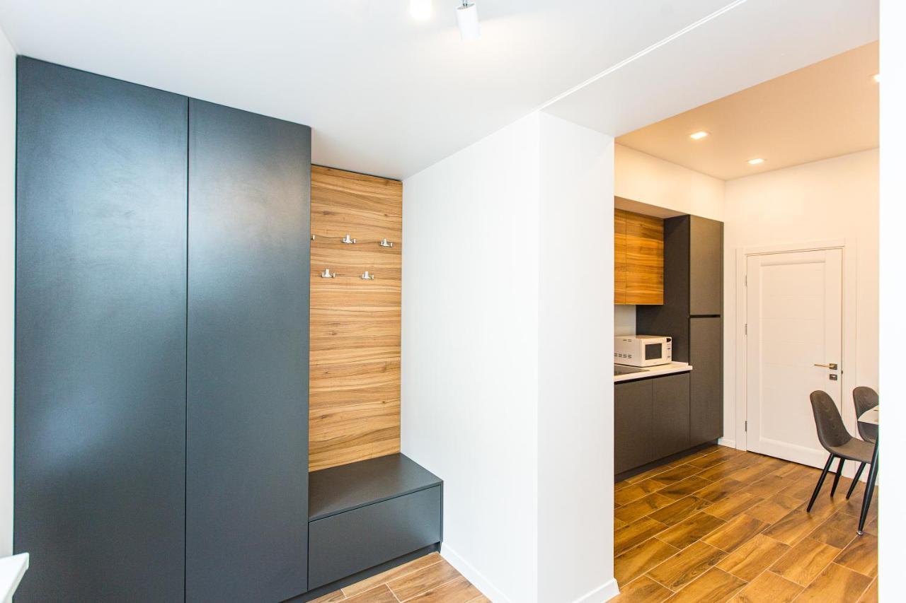 3 Vodna Apartment Лвив Екстериор снимка
