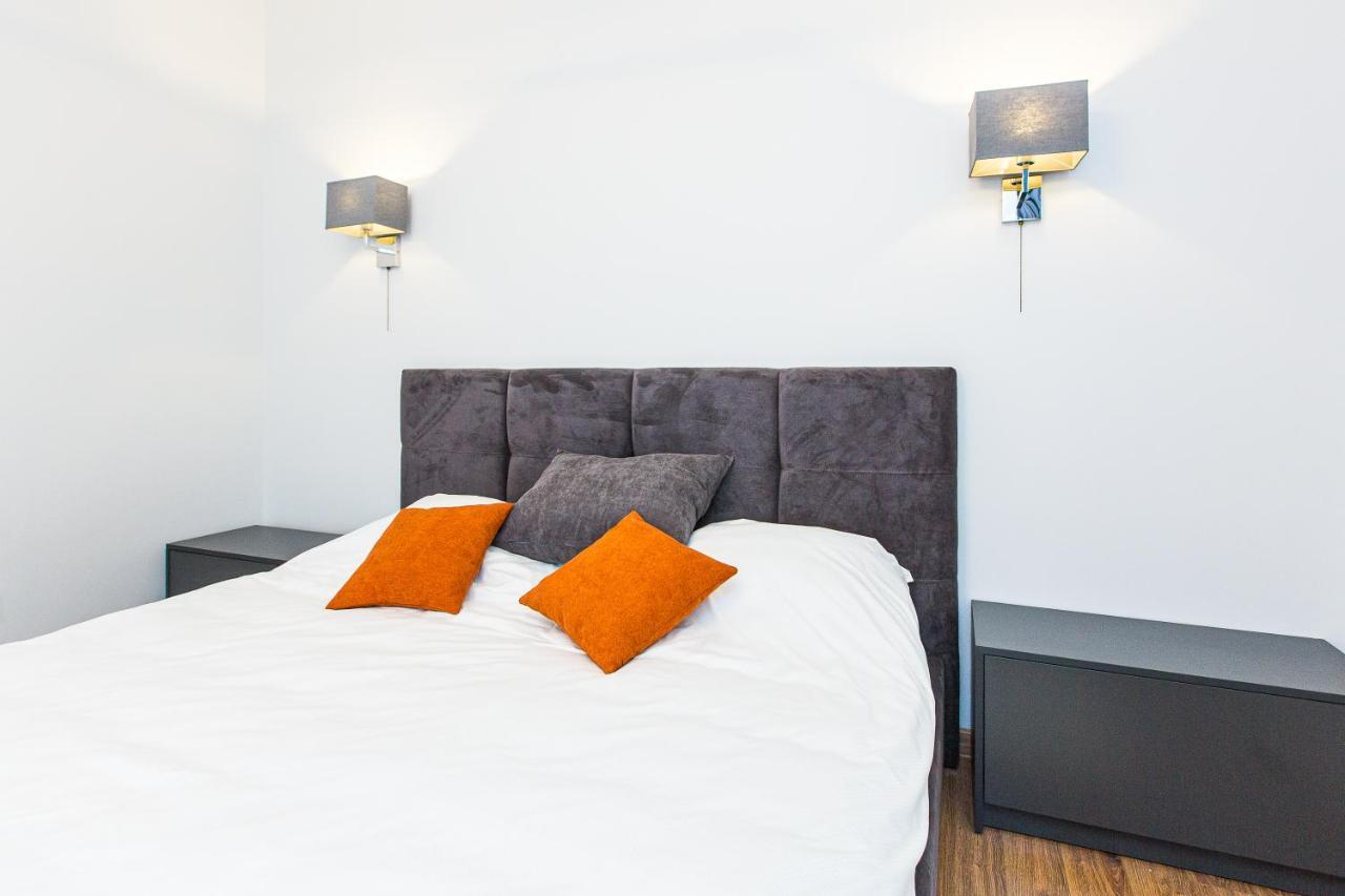 3 Vodna Apartment Лвив Екстериор снимка